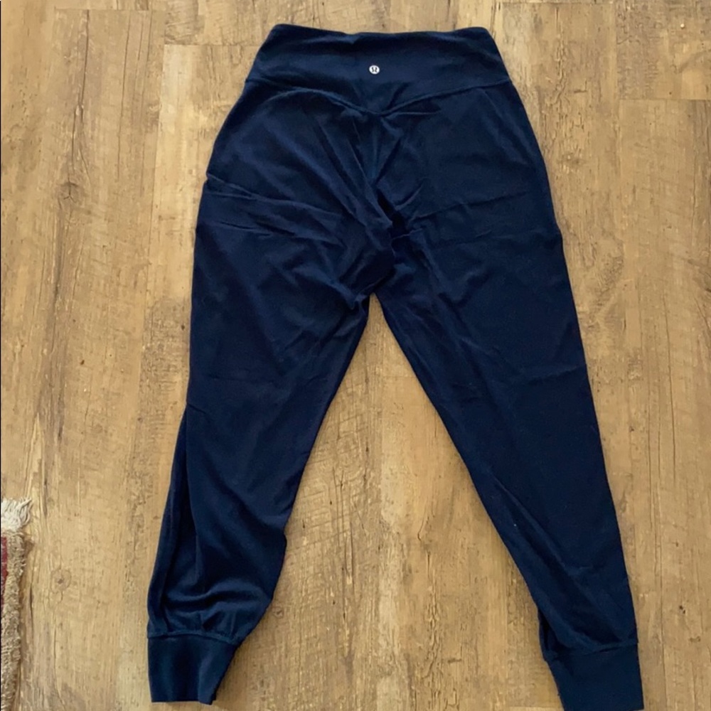 Lululemon Align Jogger size 6, full length